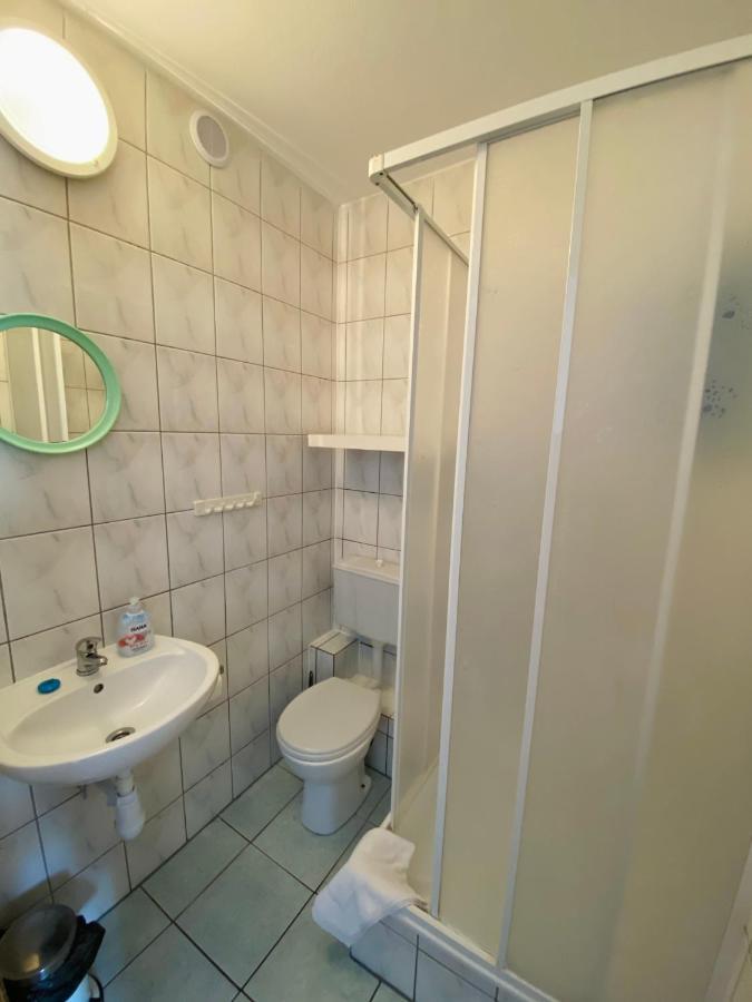 Dom Goscinny Batawia Łazy エクステリア 写真